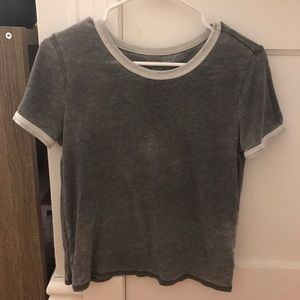 american eagle grey t-shirt